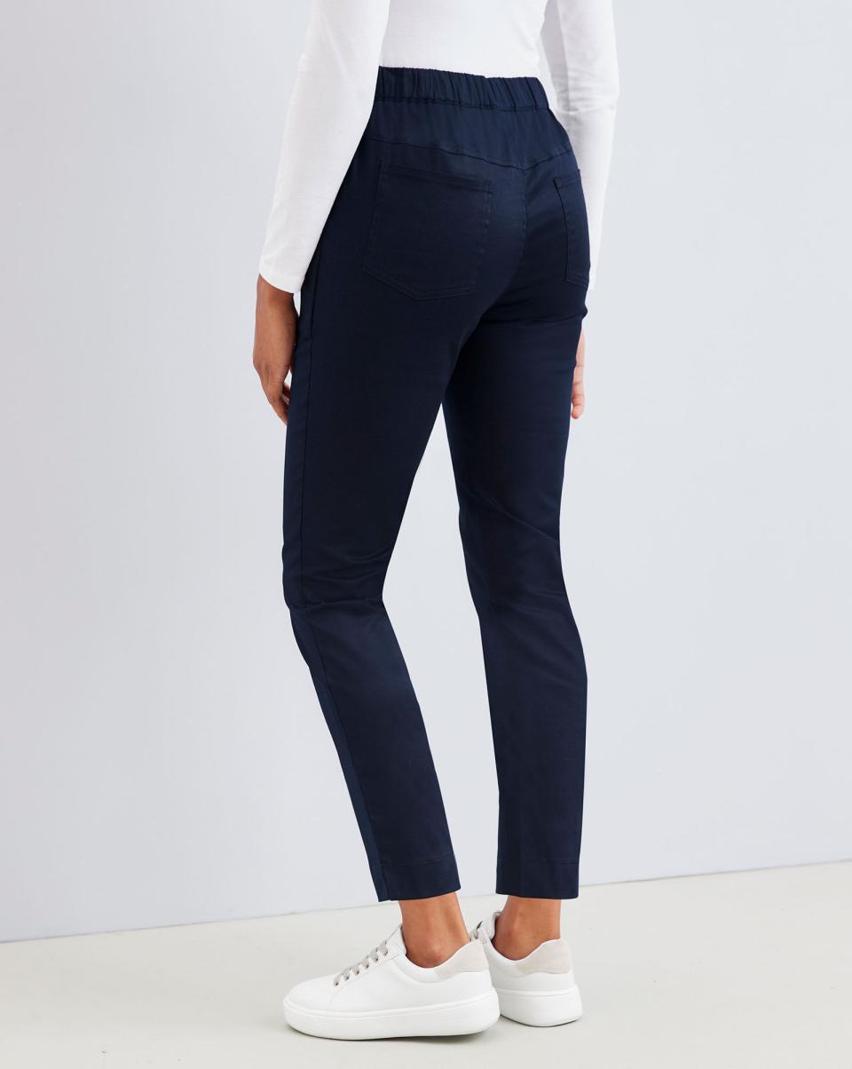 Cotton Traders Alderley Ankle-Length Stretch Pull-On Trousers Women Trousers Elegant Navy - 1
