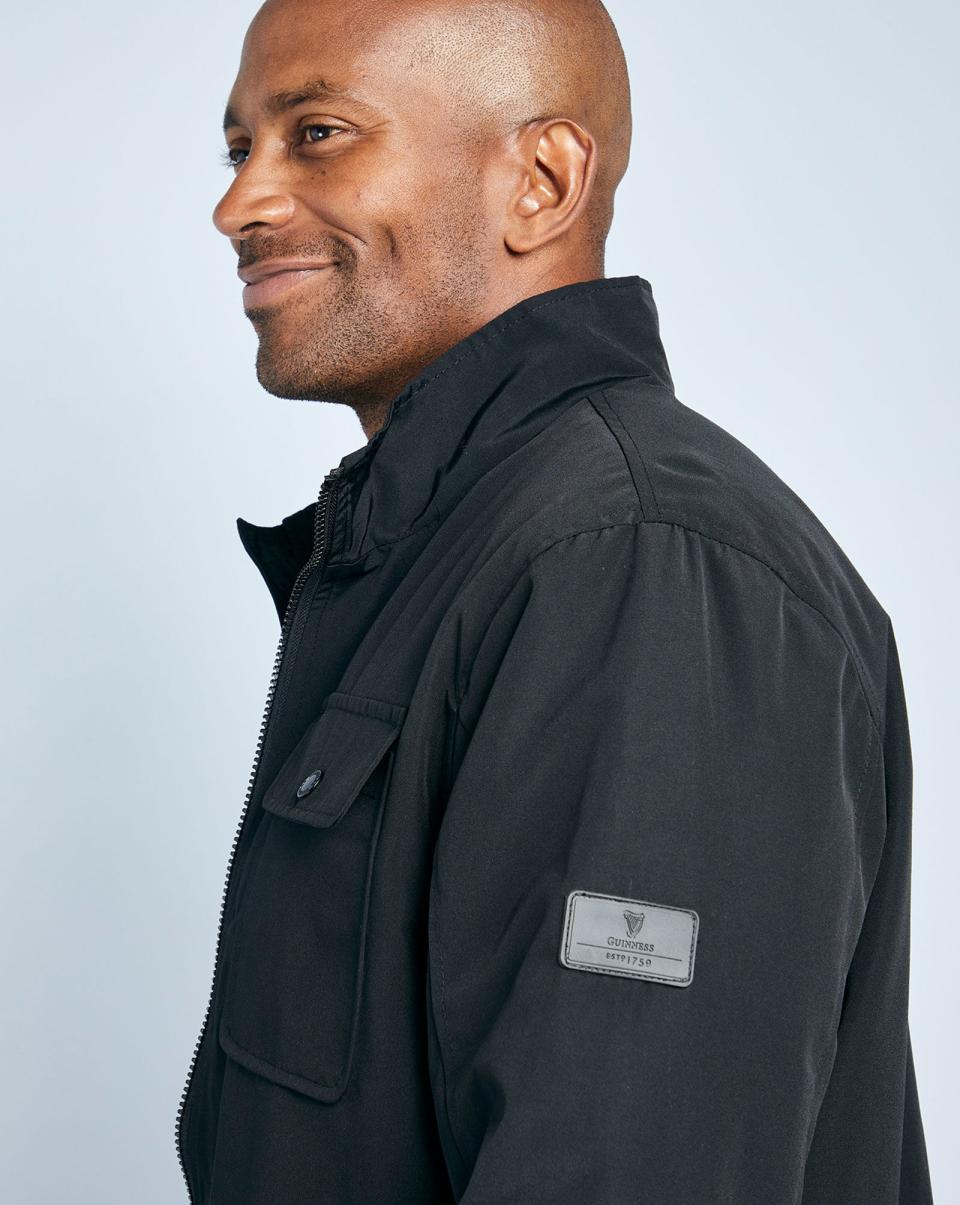 Coats & Jackets Black Store Guinness™ Showerproof Jacket Men Cotton Traders - 2