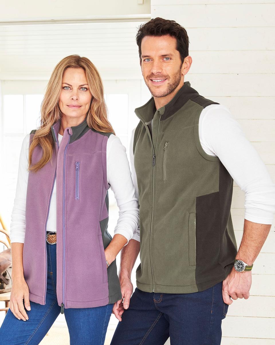 Durable Coats & Jackets Men Cotton Traders Hillside Fleece Gilet - 2
