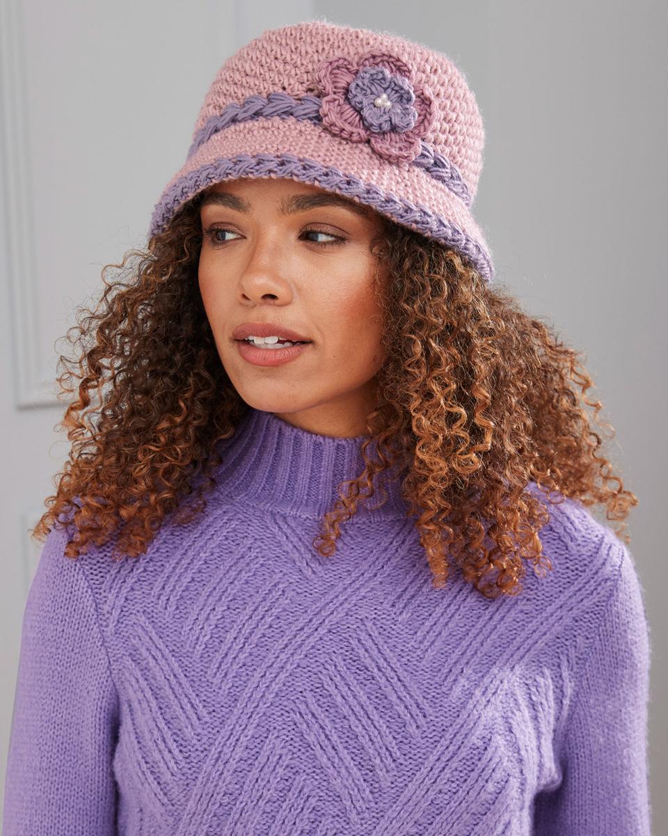 Women Slashed Hats, Scarves & Gloves Cotton Traders Knitted Hat Plum - 4