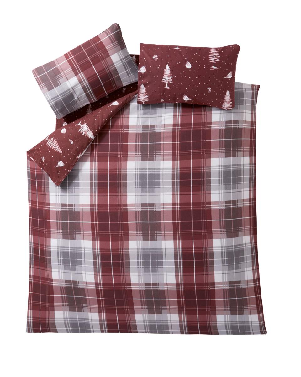 Home Red Winter Robin Check Brushed Cotton Duvet Set Cotton Traders Duvet Covers Limited - 4