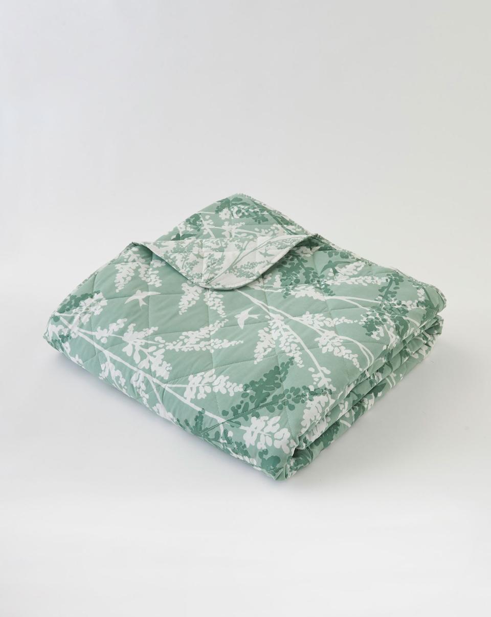 Cotton Traders Green Bedspreads Professional Home Silhouette Swallow Bedspread - 4