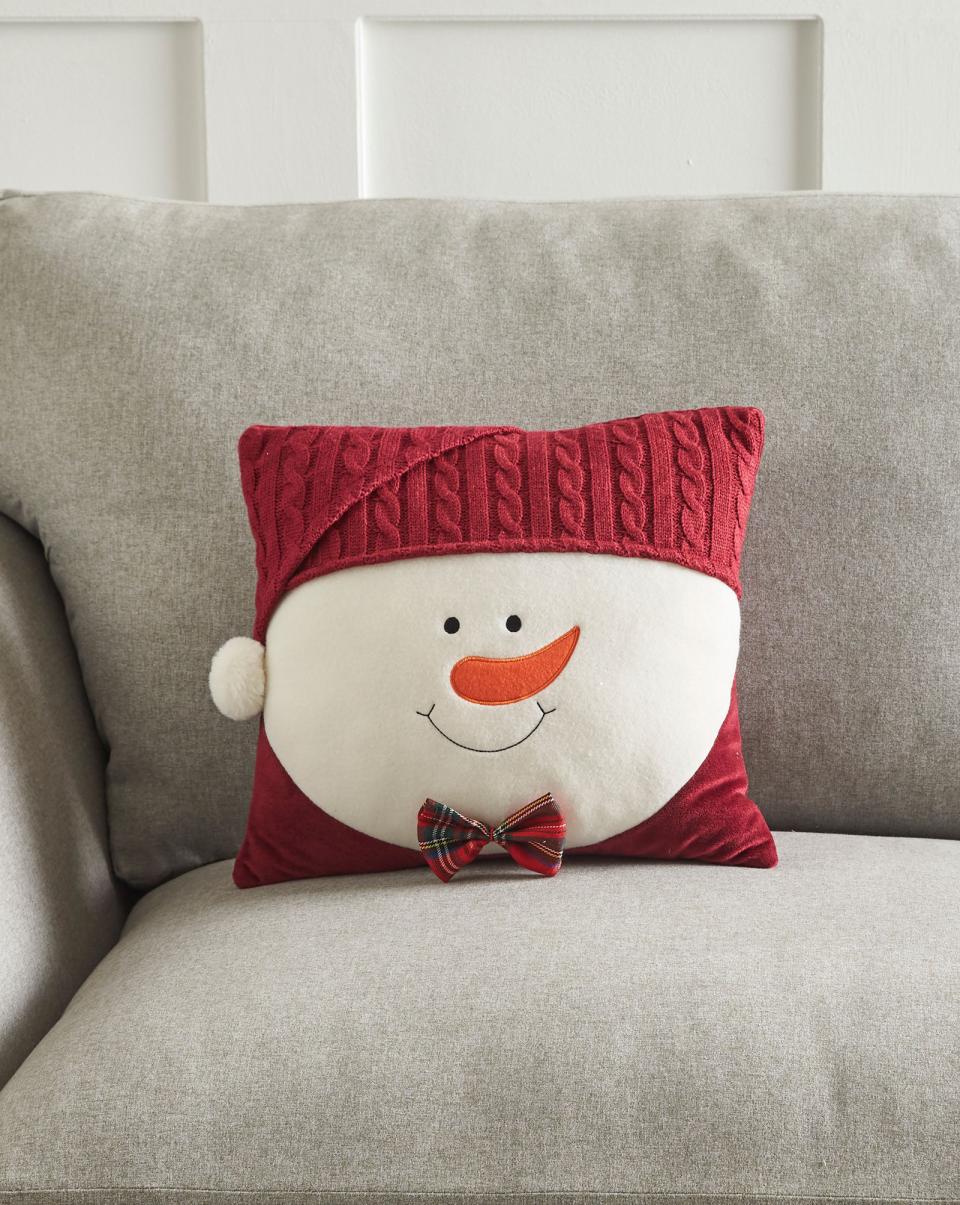Home Cotton Traders Santa Christmas 3D Cushion Cushions Handcrafted - 3