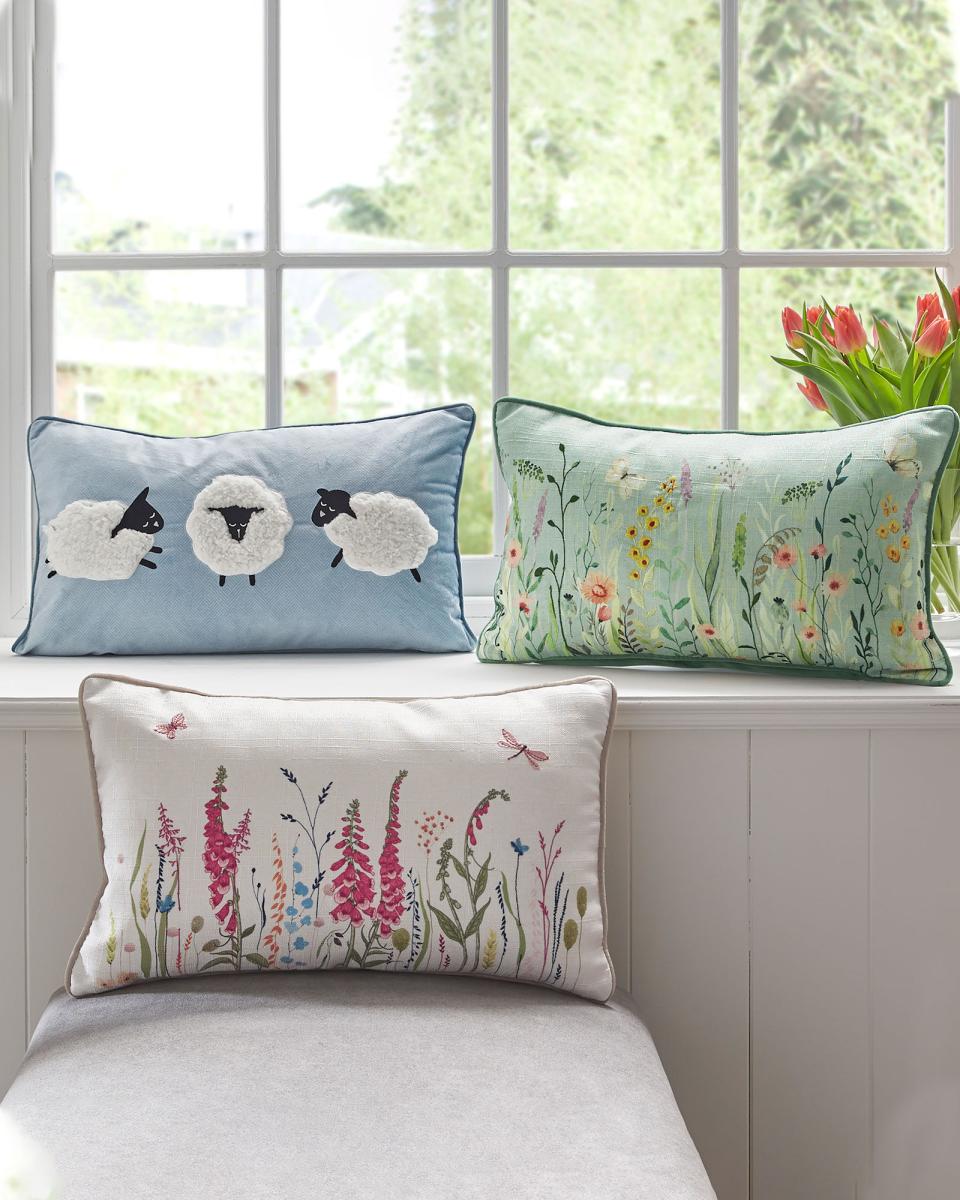 Floral Embroidered Cushion Cushions Home Cotton Traders Natural Robust - 3
