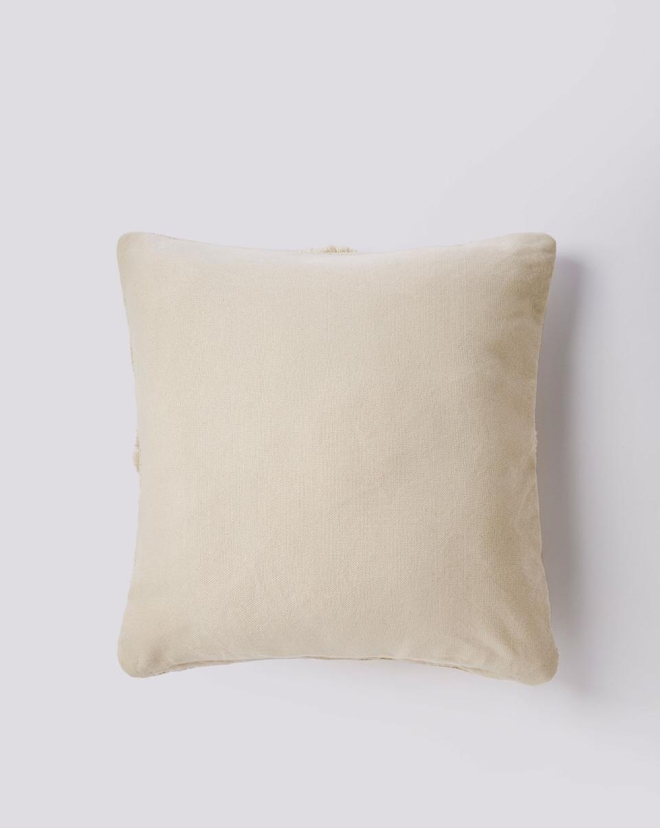 Home Décor Tufted Cushion Cotton Traders Home Cream Budget - 4