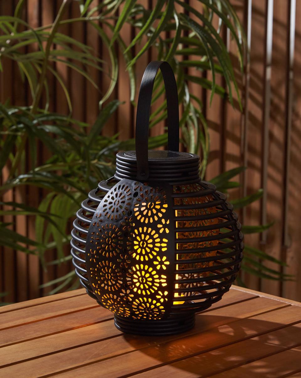 Home Solar Flaming Lantern Cotton Traders Black Outdoor Lighting Luxurious - 2