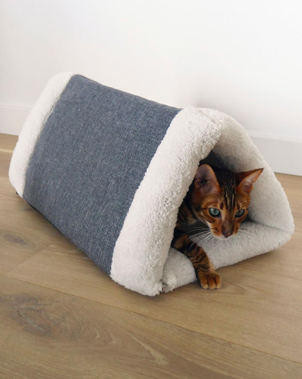 Home Snuggle Plush 2 In 1 Cat Comfort Den Cotton Traders Grey Pet Accessories Perfect - 1