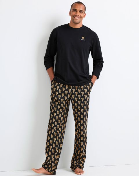 Multi Trusted Guinness™ Long Sleeve Jersey Pyjama Set Men Cotton Traders Loungewear