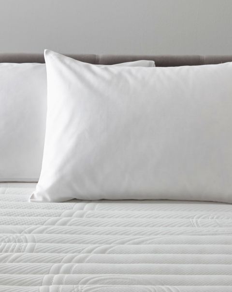White Cotton Traders Duvets Pillows & Protectors Home Zipped Anti-Allergy Pillow Protectors Stylish